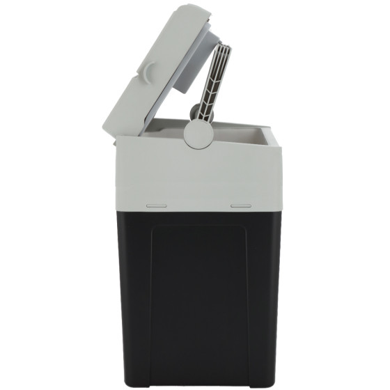 MESTIC 26-litre thermo-electric cooler box