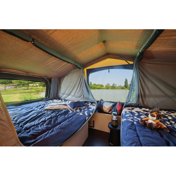 Caravane pliante Raclet SAFARI chambre